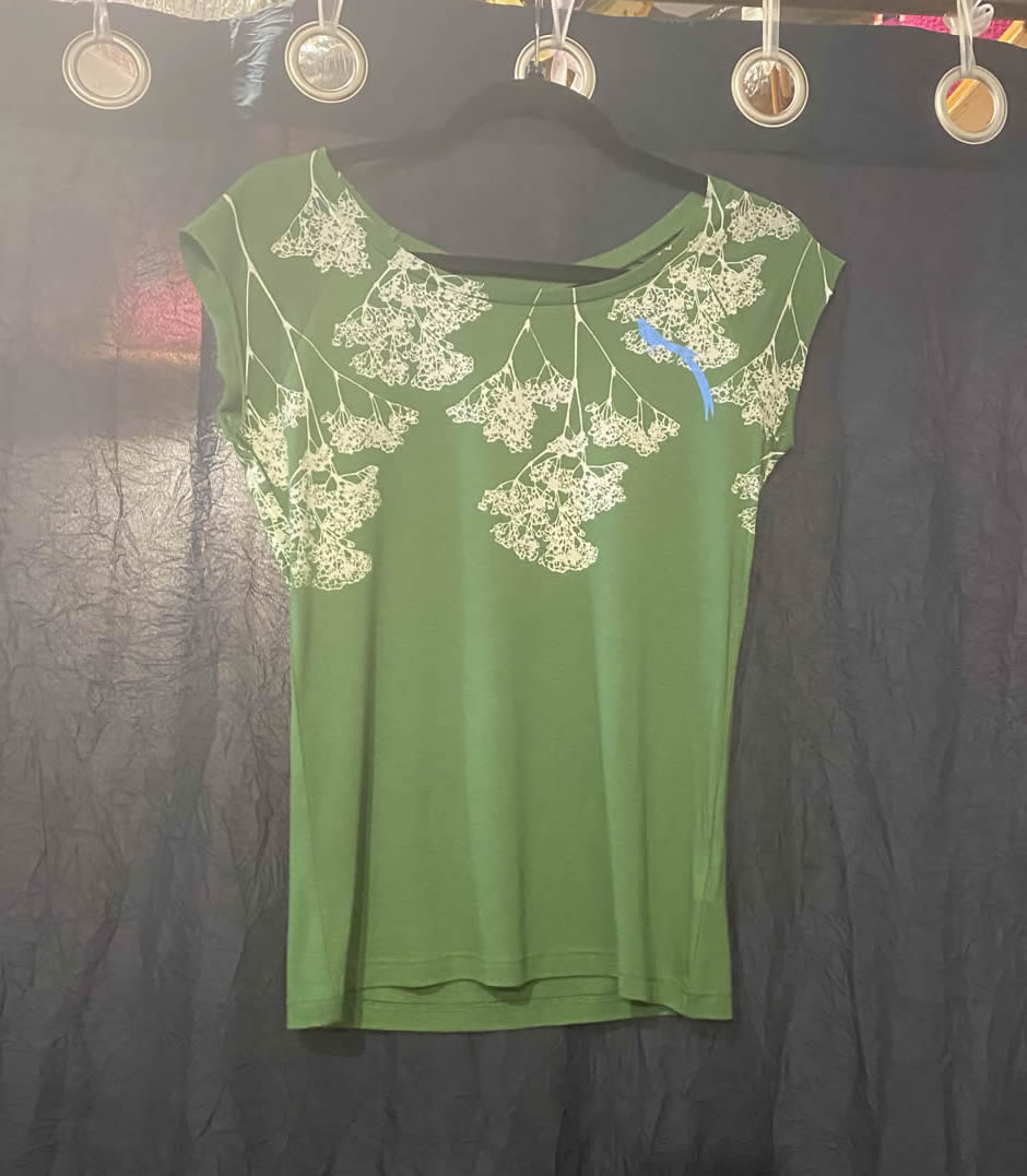 Umsteigen T-Shirt Green Orchid With Blue Bird - From the Gecko Boutique