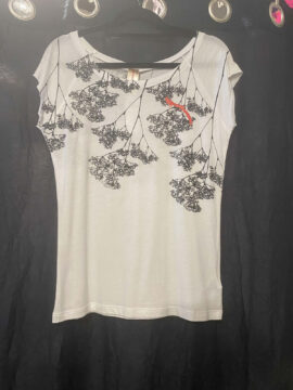 Umsteigen T-Shirt White Black Flowers Red Bird