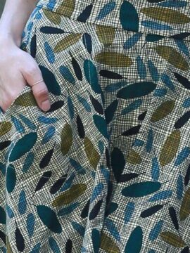 Alternative view of Carnaby Skirt Sage Print